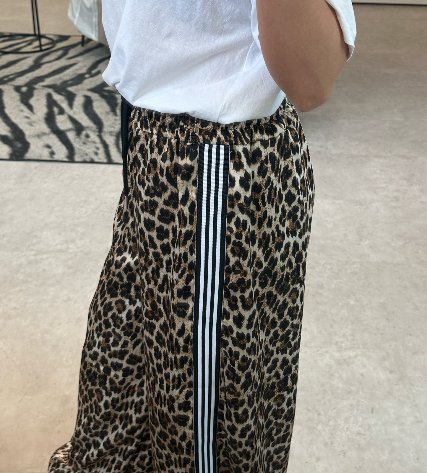 Leopard Stripe jogger with black & White Trim